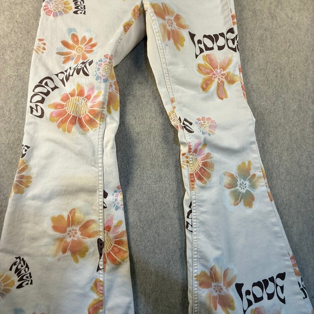 We The Free Free People Penny Flare Jeans Floral Peace Love Cream 28 Retro 70s - Picture 4 of 9